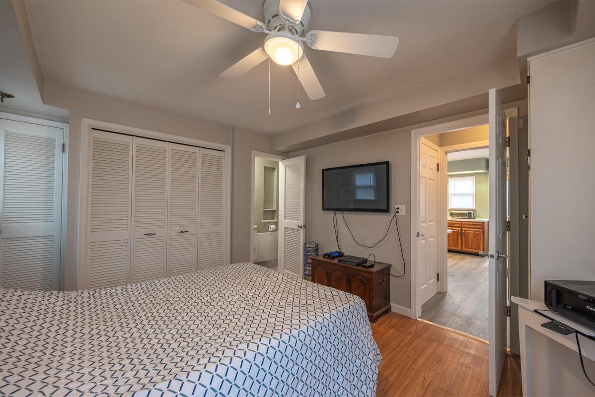 285 Castor Road Mansfield, OH 44904 - Photo 16 of 32 Primary Suite