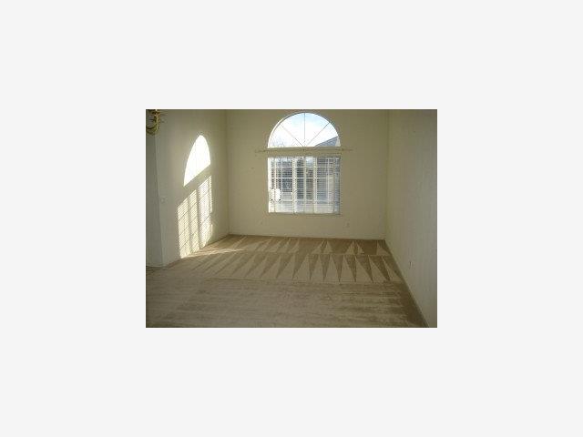2741 Valley View Road Hollister, CA 95023 - Photo 2 of 9 Gallery Image 2