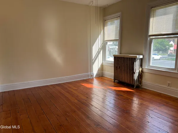 $415,000 | 9 North Franklin Street, Athens Village, NY 12015