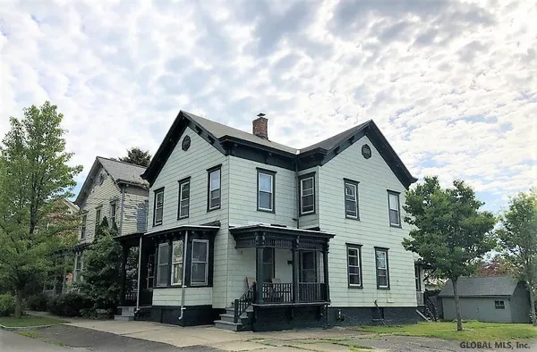 $415,000 | 9 North Franklin Street, Athens Village, NY 12015