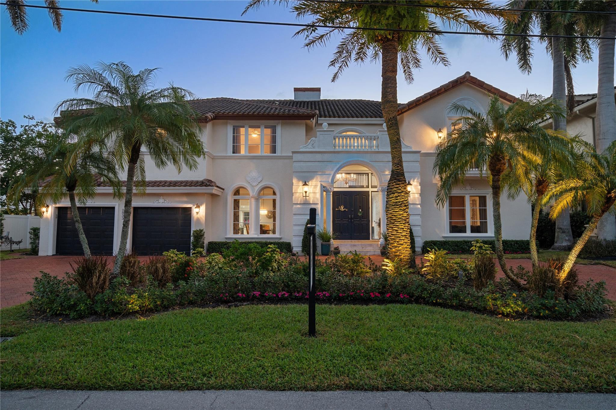 2833 Northeast 32nd Street Lighthouse Point, FL 33064 - Photo 8 of 53 Photo 8
