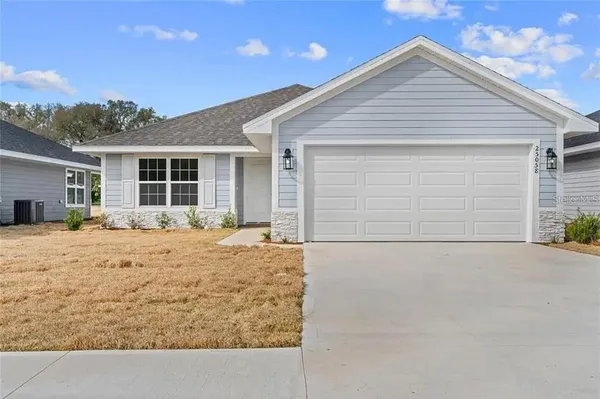 $320,400 | 4 Seriema Court, Palm Coast, FL 32164