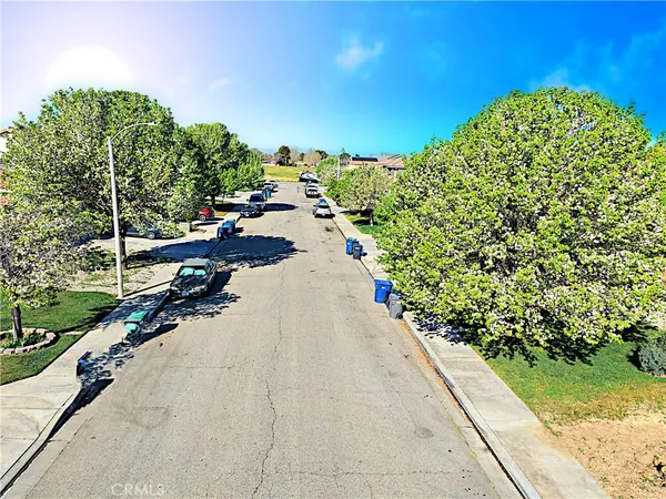 $3,495 | 2745 Garnet Lane, Lancaster, CA 93535