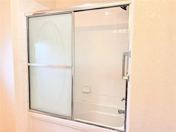 $3,495 | 2745 Garnet Lane, Lancaster, CA 93535