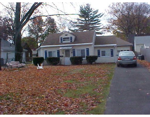 60 Upland Street Springfield, MA 01104 - Photo 1 of 6