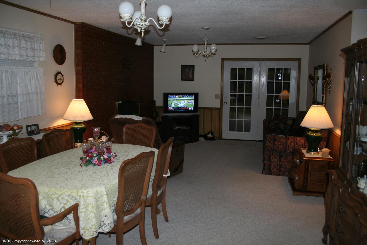 4804 Carole Lane Amarillo, TX 79110 - Photo 3 of 10 DEN
