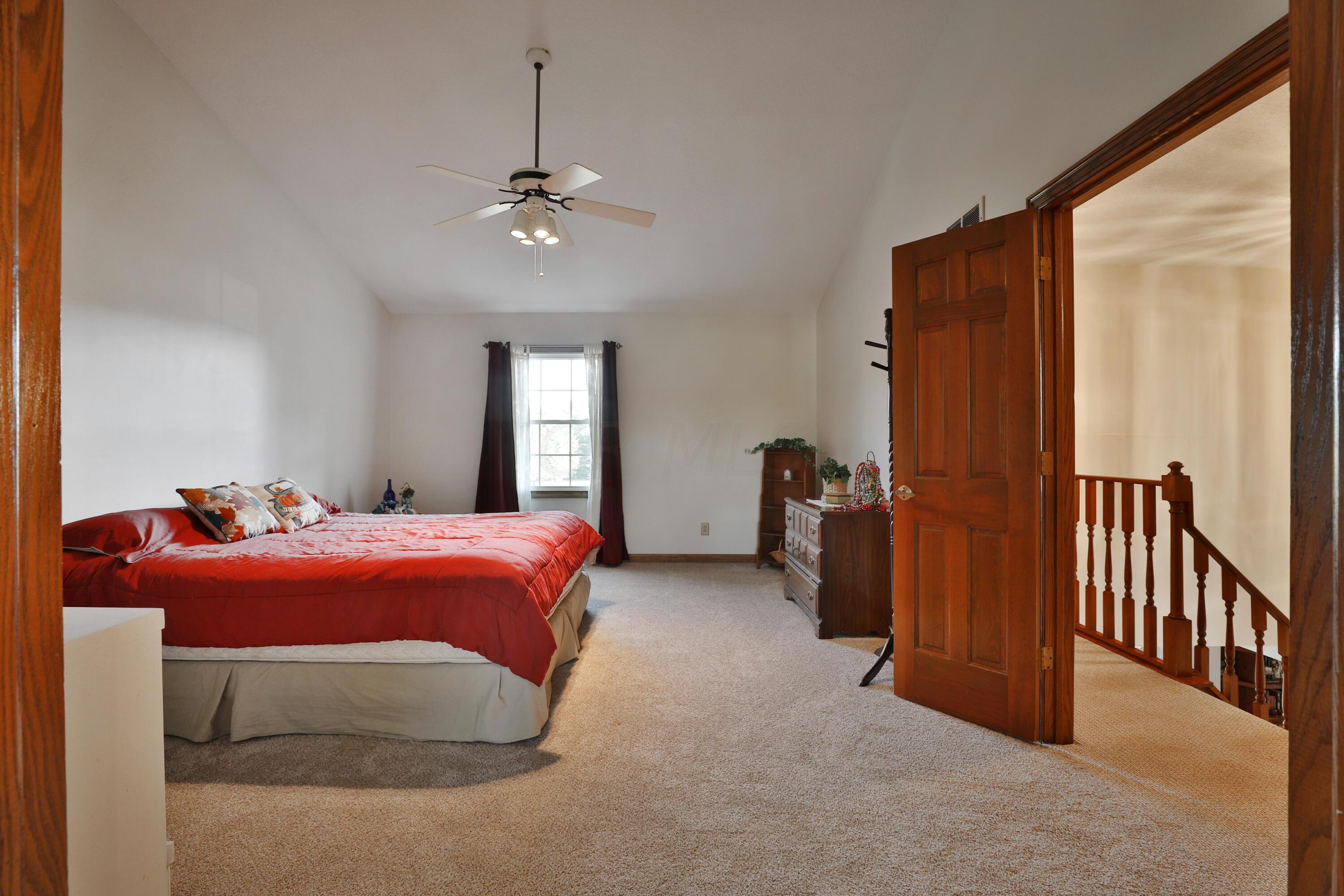 7162 Davis Road Hilliard, OH 43026 - Photo 25 of 42 Primary bedroom, new carpet and paint.