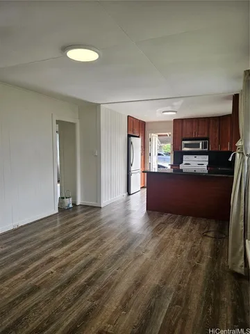 $1,950 | 2361 Pauoa Road, Unit A, Honolulu, HI 96813