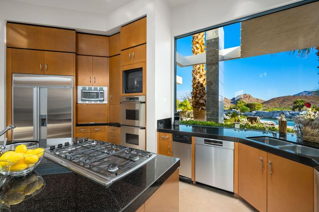 $6,900,000 | 79235 Tom Fazio Lane North, La Quinta, CA 92253