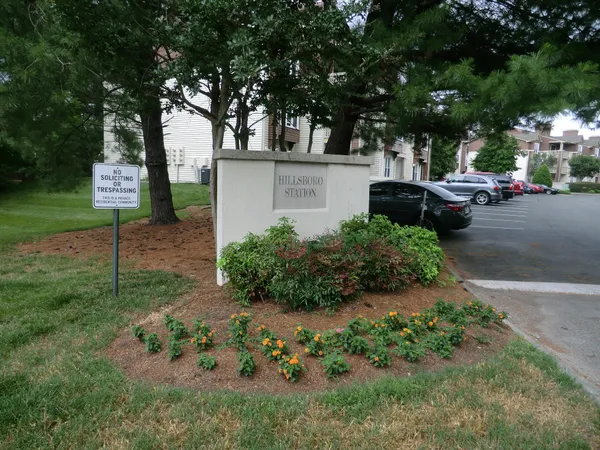 $1,695 | 280 Hillsboro Place, Nashville, TN 37215