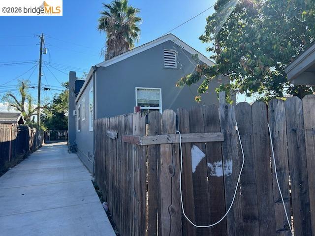 24 Mountain View Avenue Bay Point, CA 94565 - Photo 2 of 3