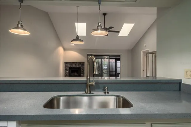 $250,000 | 3711 Northwest 56th Lane, Gainesville, FL 32653