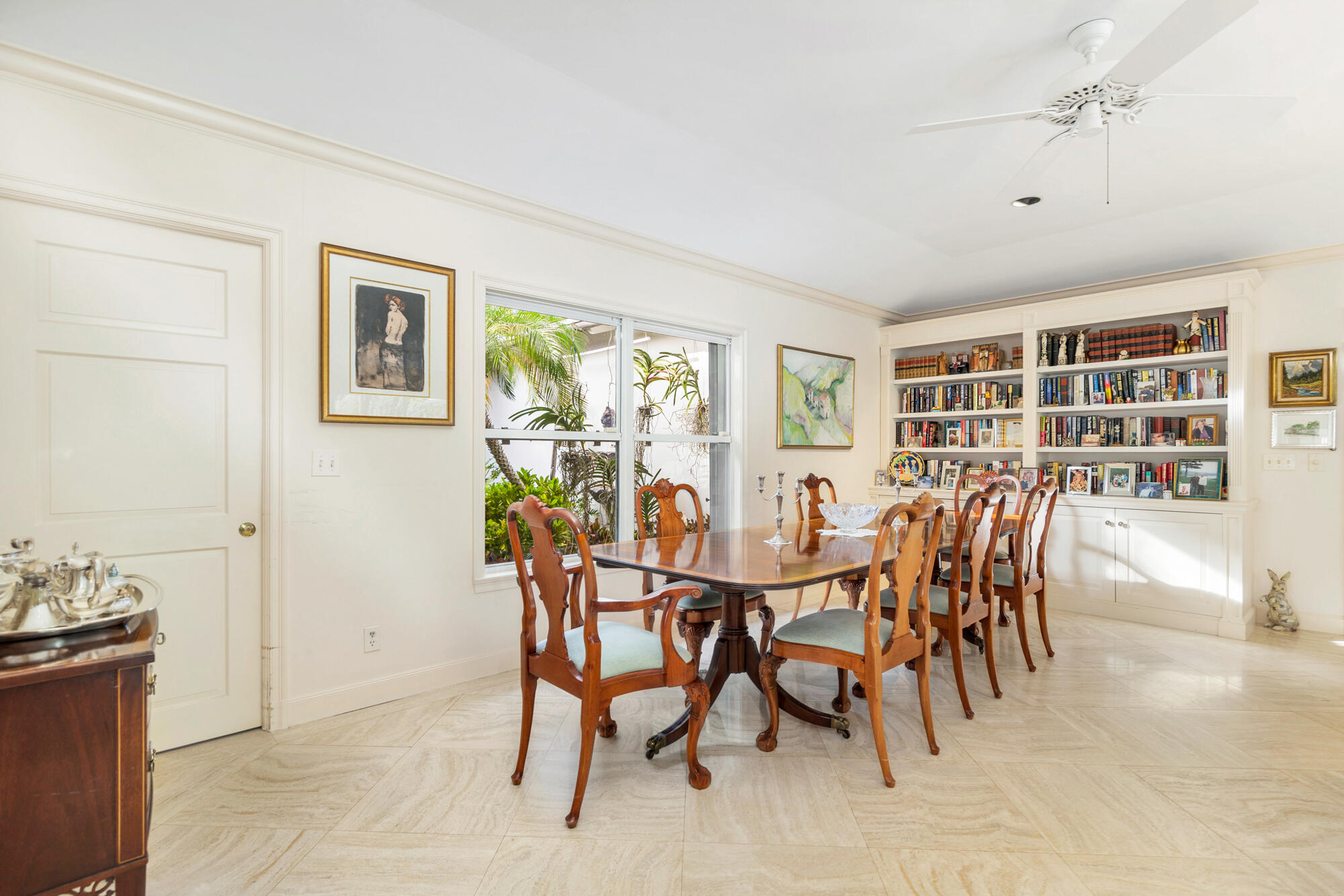 117 Dolphin Road Palm Beach, FL 33480 - Photo 5 of 16 low-12