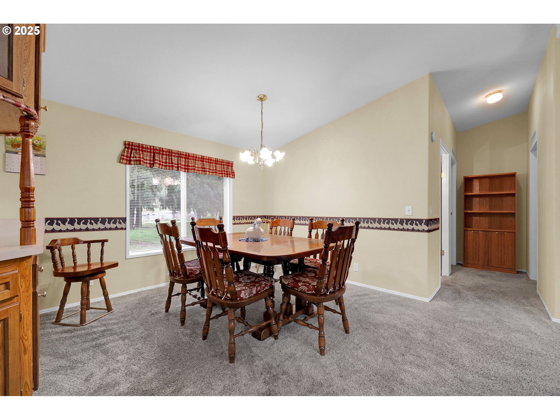3900 Coburg Road, Unit 95 Eugene, OR 97408 - Photo 2 of 42 a view of a dining room with furniture