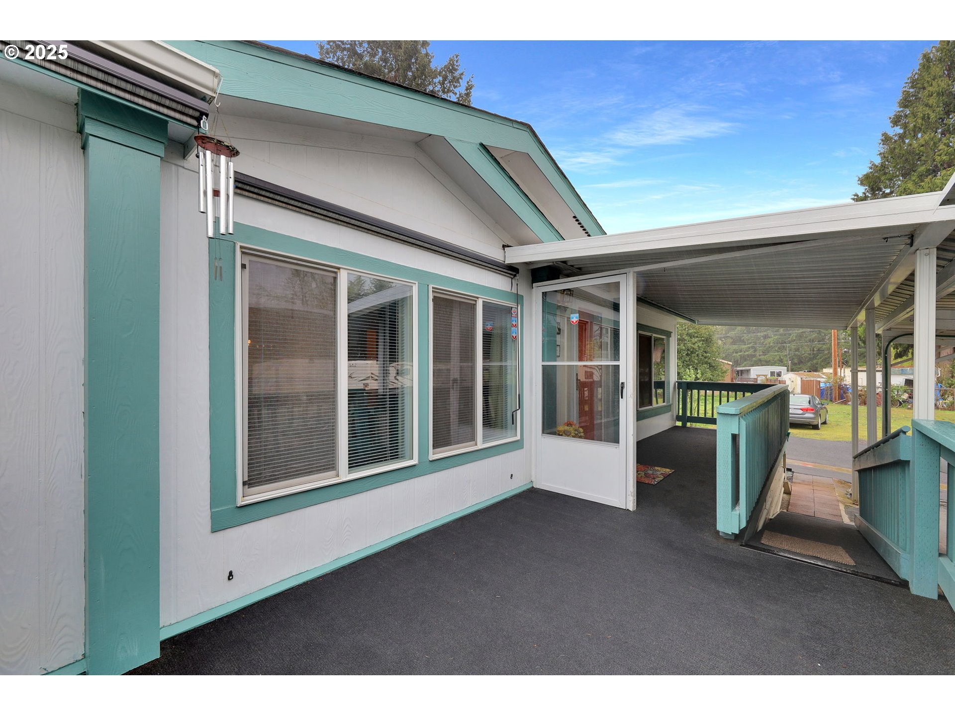 3900 Coburg Road, Unit 95 Eugene, OR 97408 - Photo 34 of 42 a view of an entrance of the house