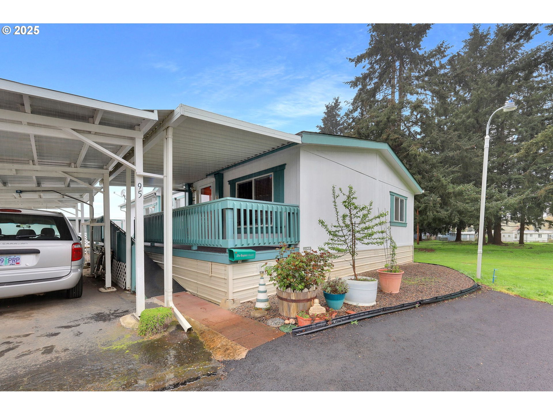 3900 Coburg Road, Unit 95 Eugene, OR 97408 - Photo 37 of 42 a view of a house with a yard