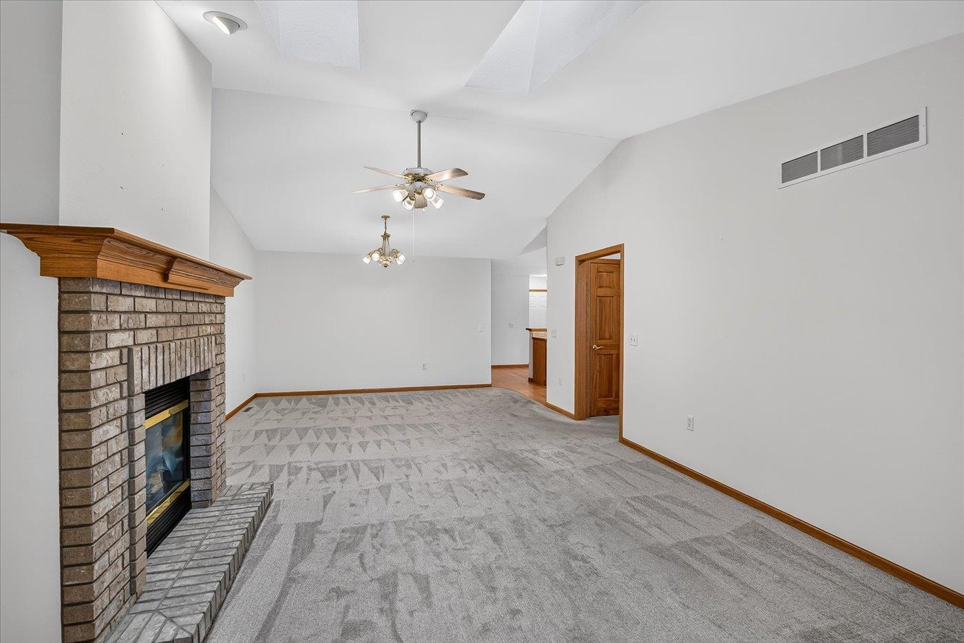 622 Springbrook Circle, Unit 43 DeForest, WI 53532 - Photo 24 of 82 Gallery Image 24
