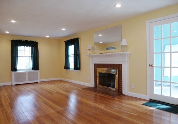56 Bridle Path Road Springfield, MA 01118 - Photo 4 of 26