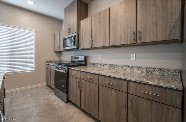 $2,500 | 3823 Corellia Avenue, North Las Vegas, NV 89084