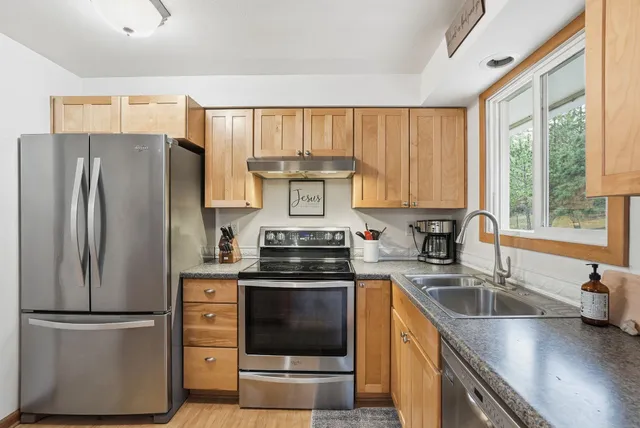 $510,500 | 12914 West Suncrest Circle, Nine Mile Falls, WA 99026