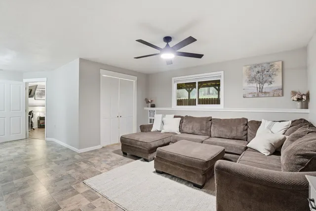 $510,500 | 12914 West Suncrest Circle, Nine Mile Falls, WA 99026