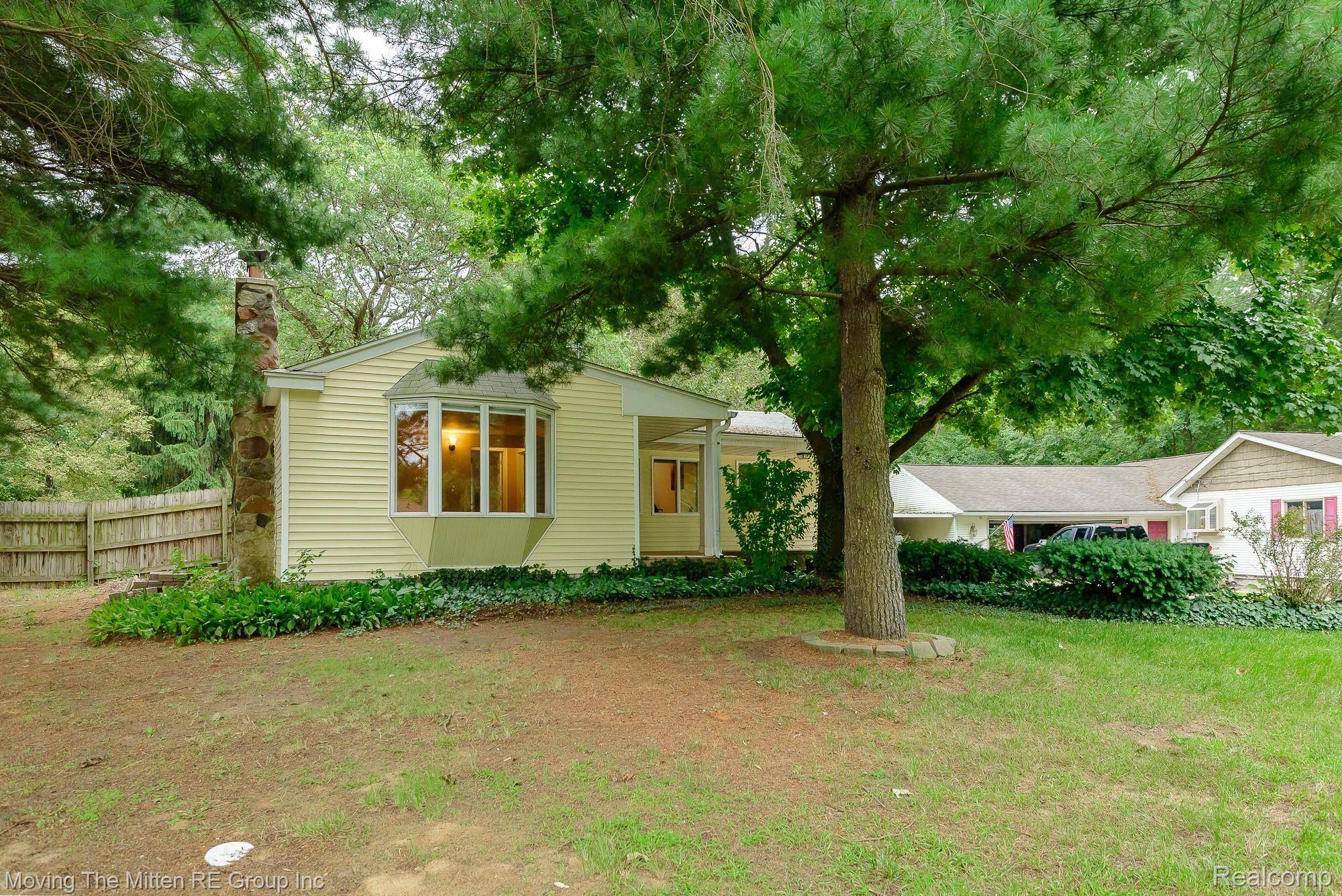 40173 Alden Road Belleville, MI 48111 - Photo 25 of 37 MTM_40173_alden-25.jpg
