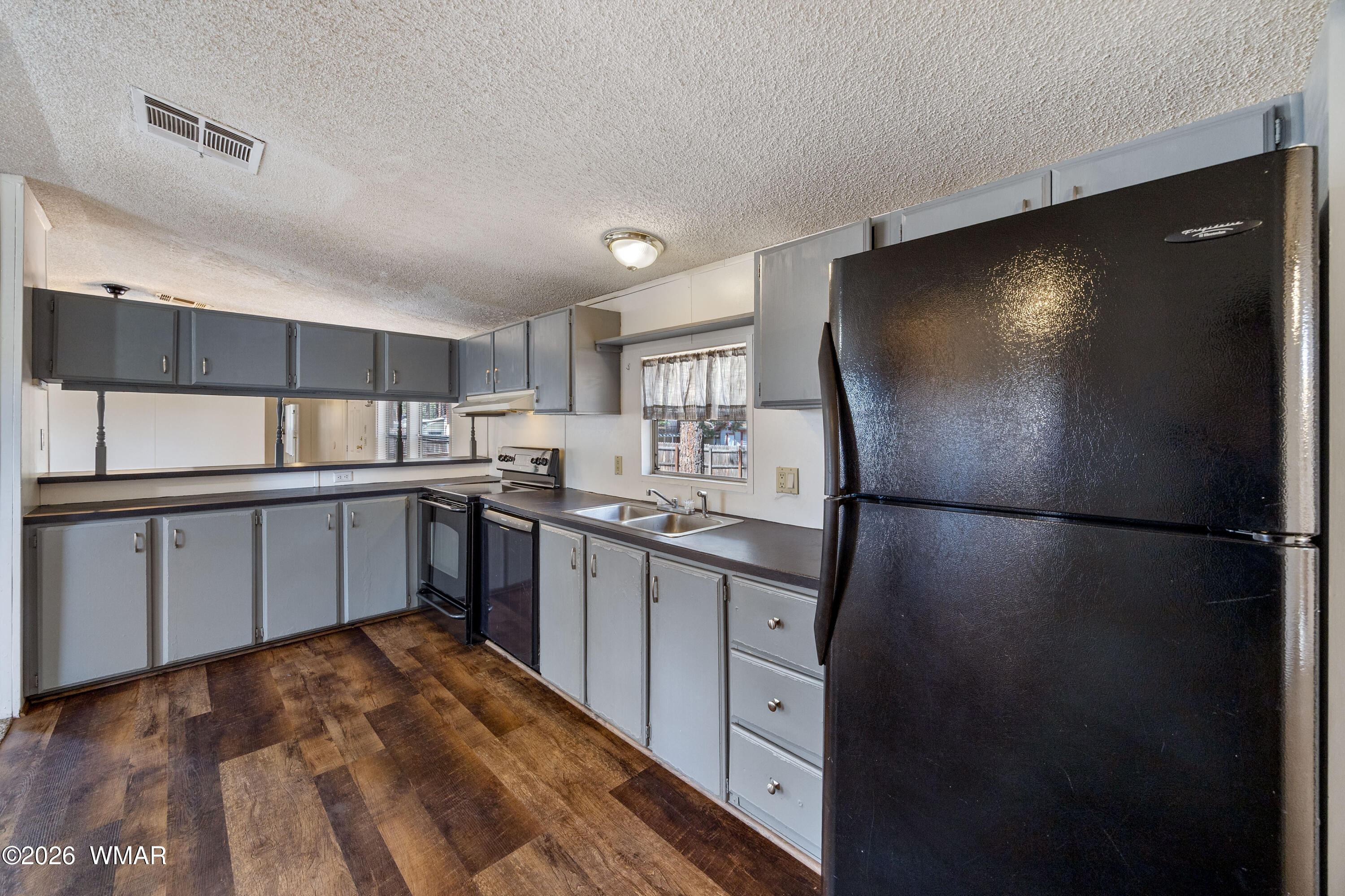 2177 Ruby Lane Overgaard, AZ 85933 - Photo 10 of 26