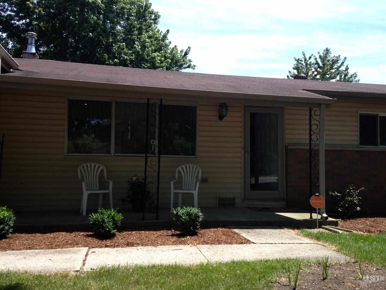 5216 Maplecrest Road Fort Wayne, IN 46835 - Photo 2 of 24 Gallery Image 2