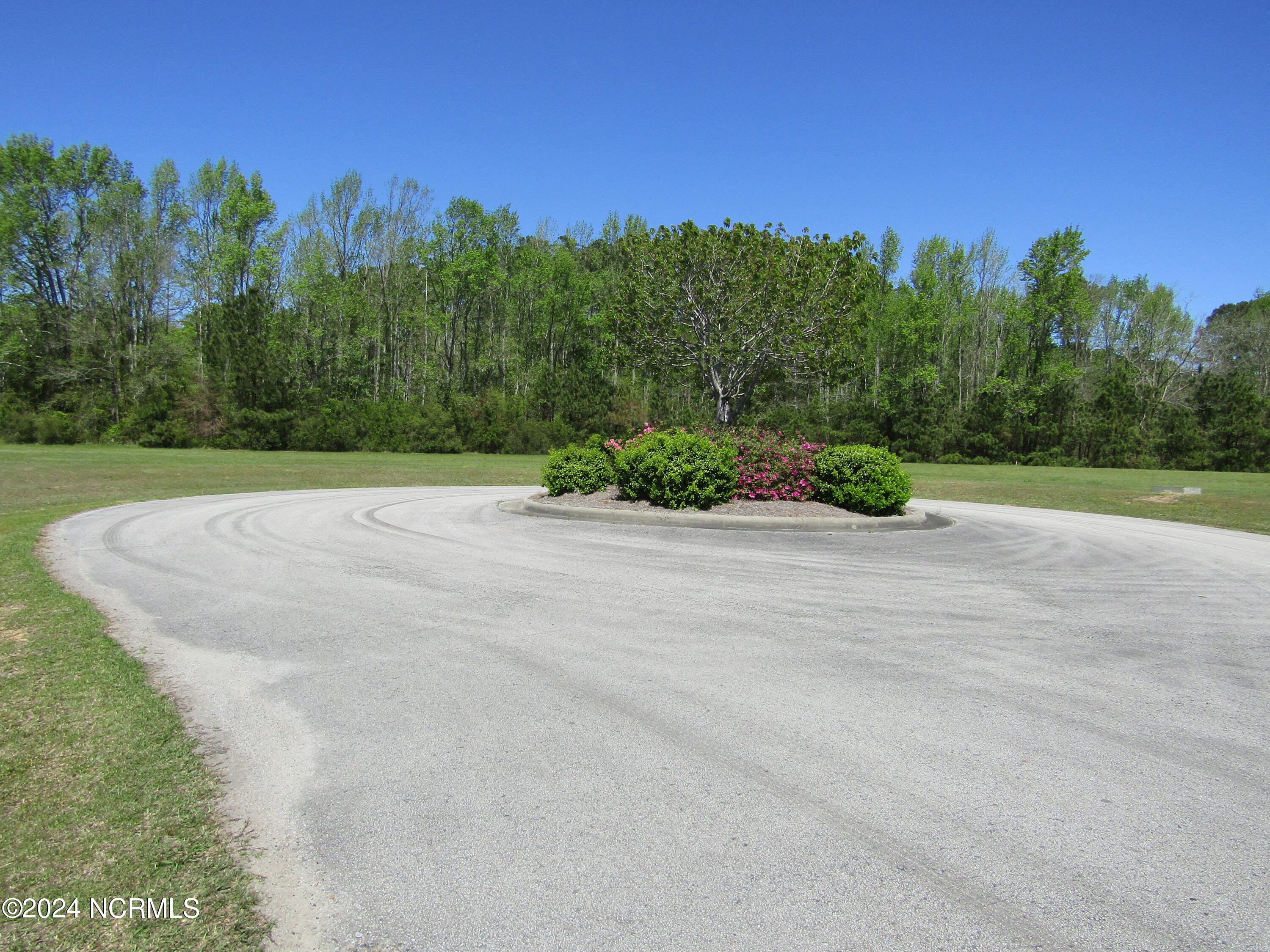 38 Winfield Lane Pinetown, NC 27865 - Photo 8 of 12 View 1 of Cul-de-sac