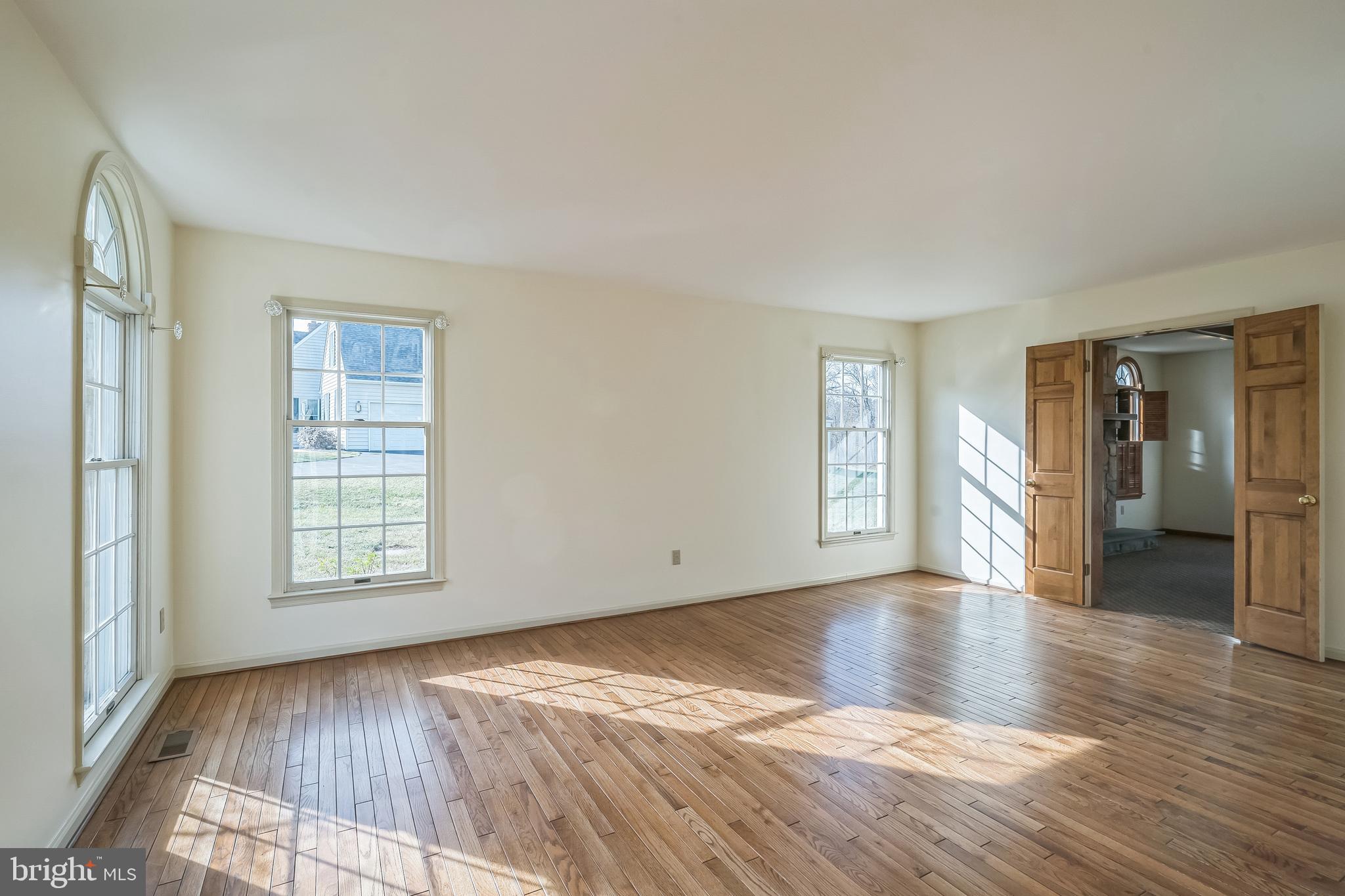 448 Pine Run Road Doylestown, PA 18901 - Photo 26 of 58 Living Room