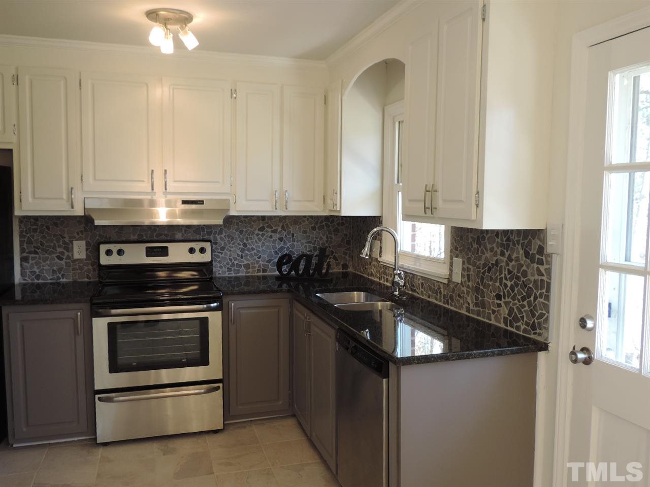 1337 Clinton Road Durham, NC 27703 - Photo 3 of 17 Gallery Image 3