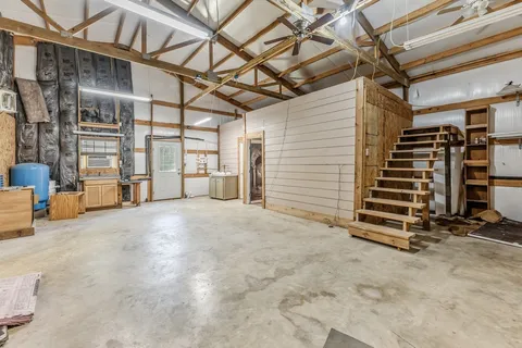 $625,000 | 325 Planter Pointe Drive, Normangee, TX 77871