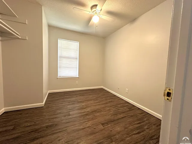 $1,400 | 3241 Glacier Drive, Lawrence, KS 66047