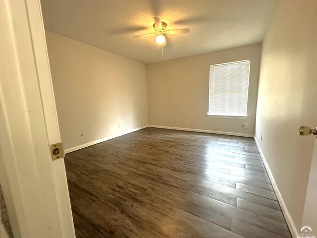 $1,400 | 3241 Glacier Drive, Lawrence, KS 66047