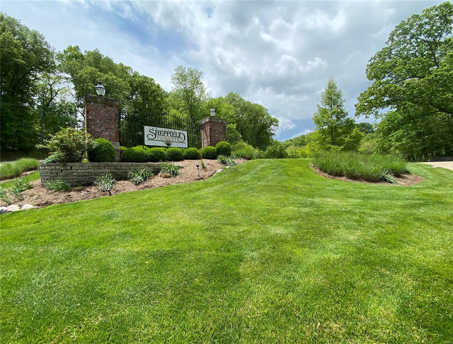 919 Sheffield Forest Drive Wildwood, MO 63021 - Photo 2 of 80