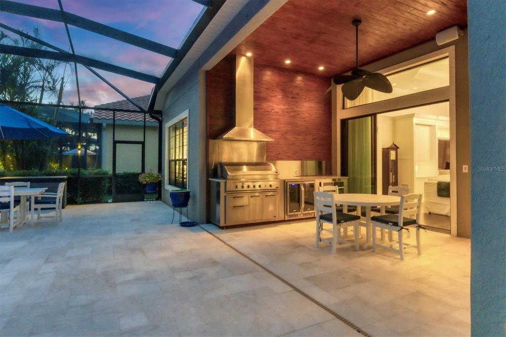 15024 Castle Park Terrace Lakewood Ranch, FL 34202 - Photo 7 of 51