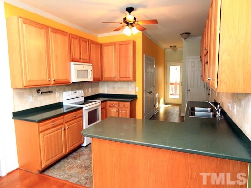 1425 Shady Rise Glen Raleigh, NC 27603 - Photo 2 of 25 Gallery Image 2