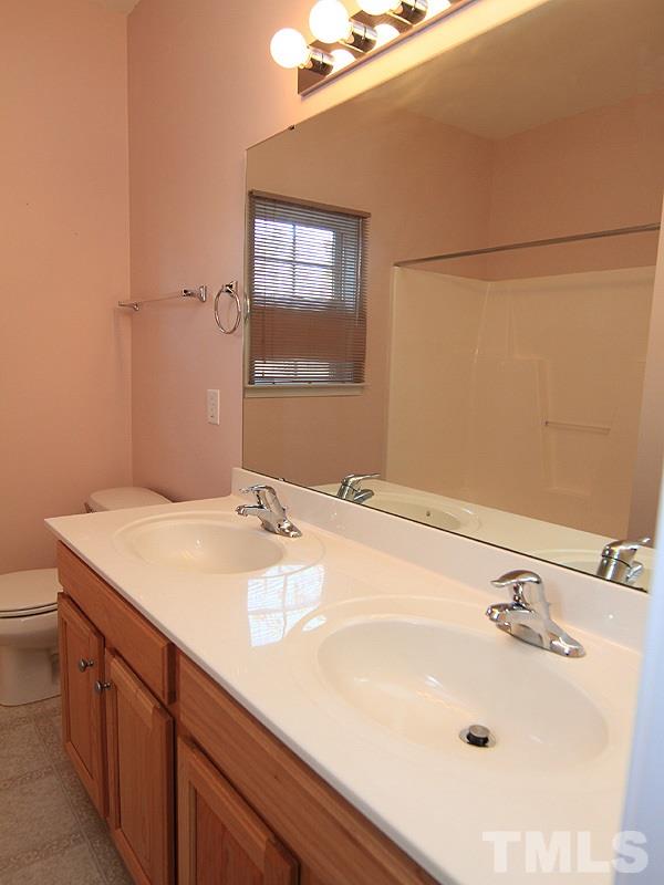 1425 Shady Rise Glen Raleigh, NC 27603 - Photo 18 of 25 Gallery Image 18