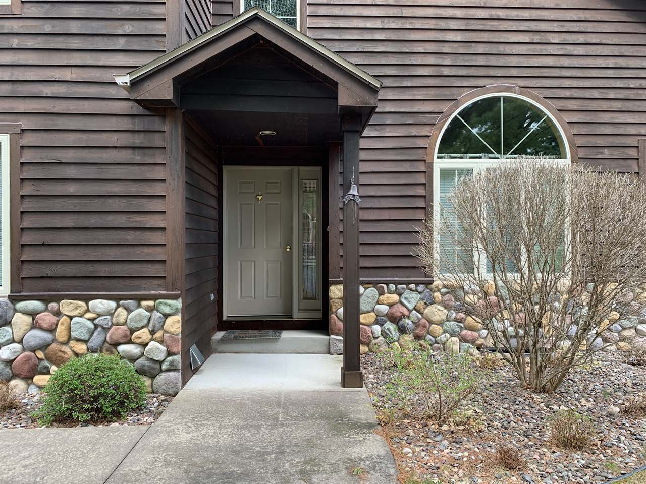7300 Deerwood Road, Unit 5 Minocqua, WI 54548 - Photo 4 of 74 Gallery Image 4