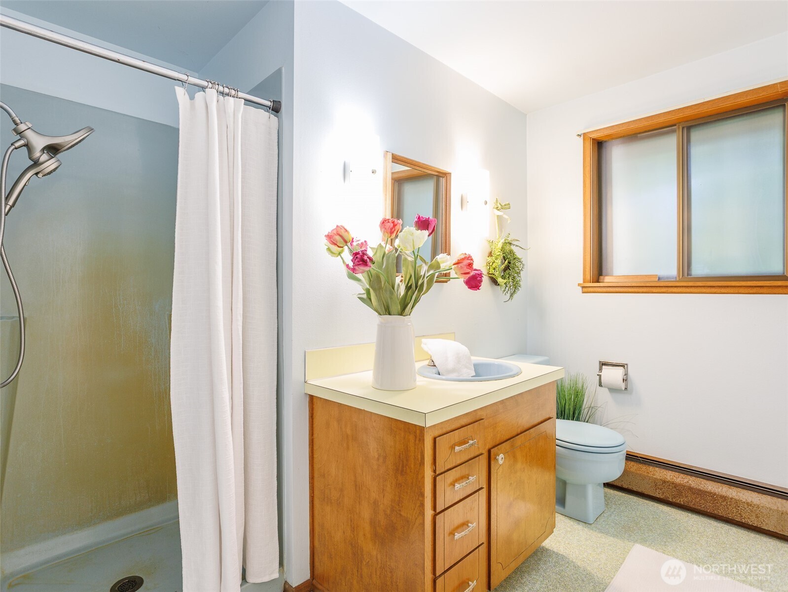 7813 Johnson Point Road Northeast Olympia, WA 98516 - Photo 11 of 22 Gallery Image 11
