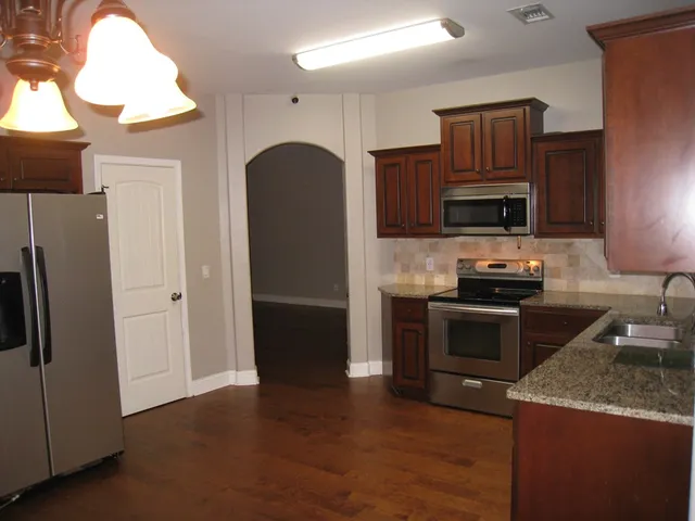 $1,800 | 810 Mobley Road, Hamilton, GA 31811