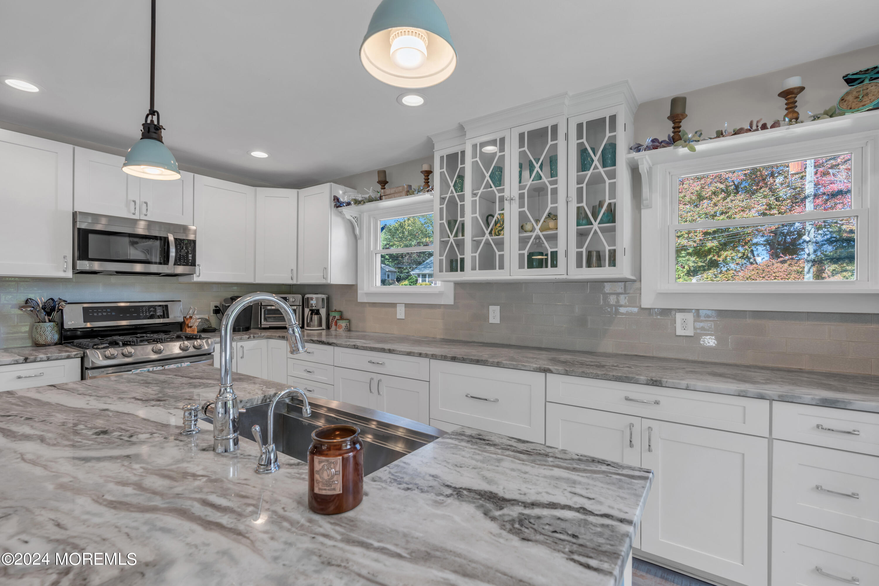 1403 Seibel Road Wall, NJ 07719 - Photo 9 of 36 010_dsc02330_217