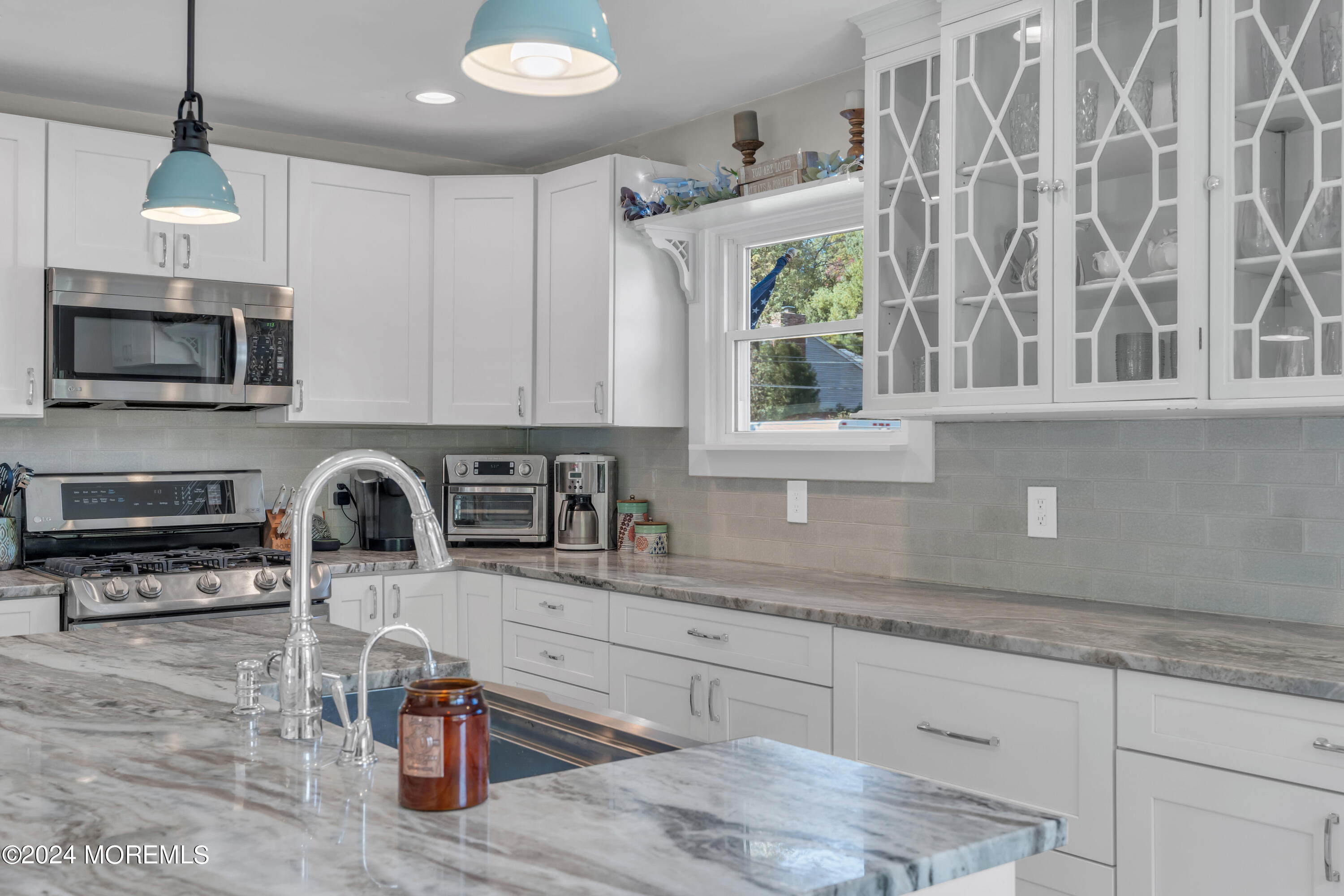 1403 Seibel Road Wall, NJ 07719 - Photo 10 of 36 011_dsc02335_964