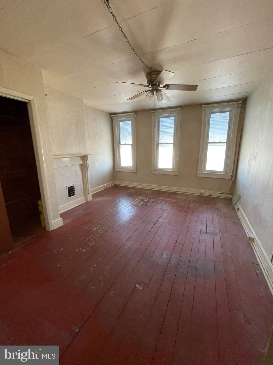 3644 Keswick Road Baltimore, MD 21211 - Photo 7 of 12
