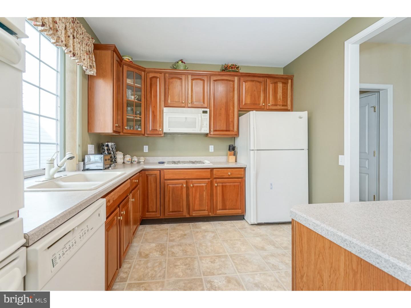22 Shipps Way Delanco, NJ 08075 - Photo 9 of 25 Kitchen
