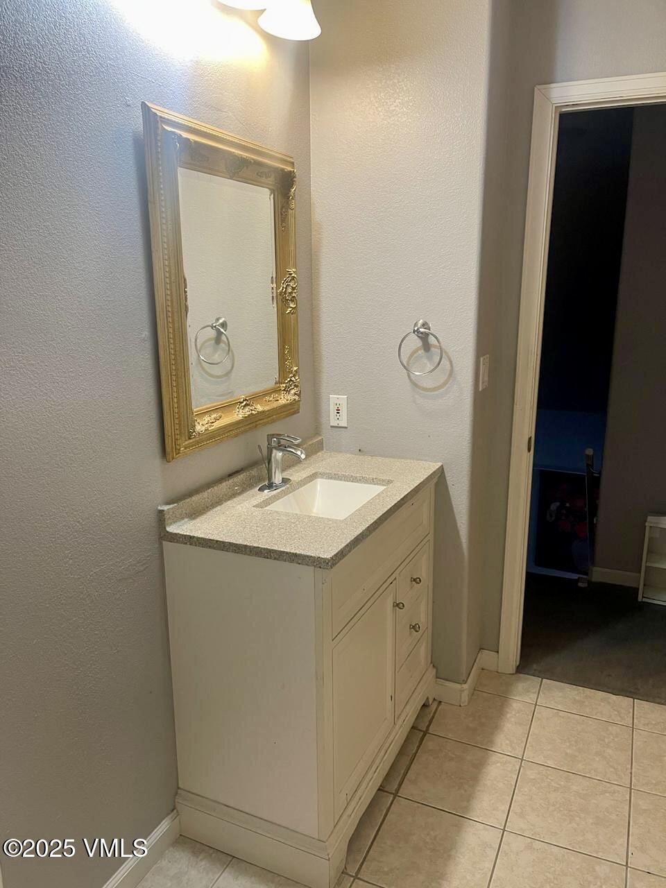216 Main Street, Unit R301 Edwards, CO 81632 - Photo 15 of 25 994ebda0-03e0-456c-81ae-3e2051423272