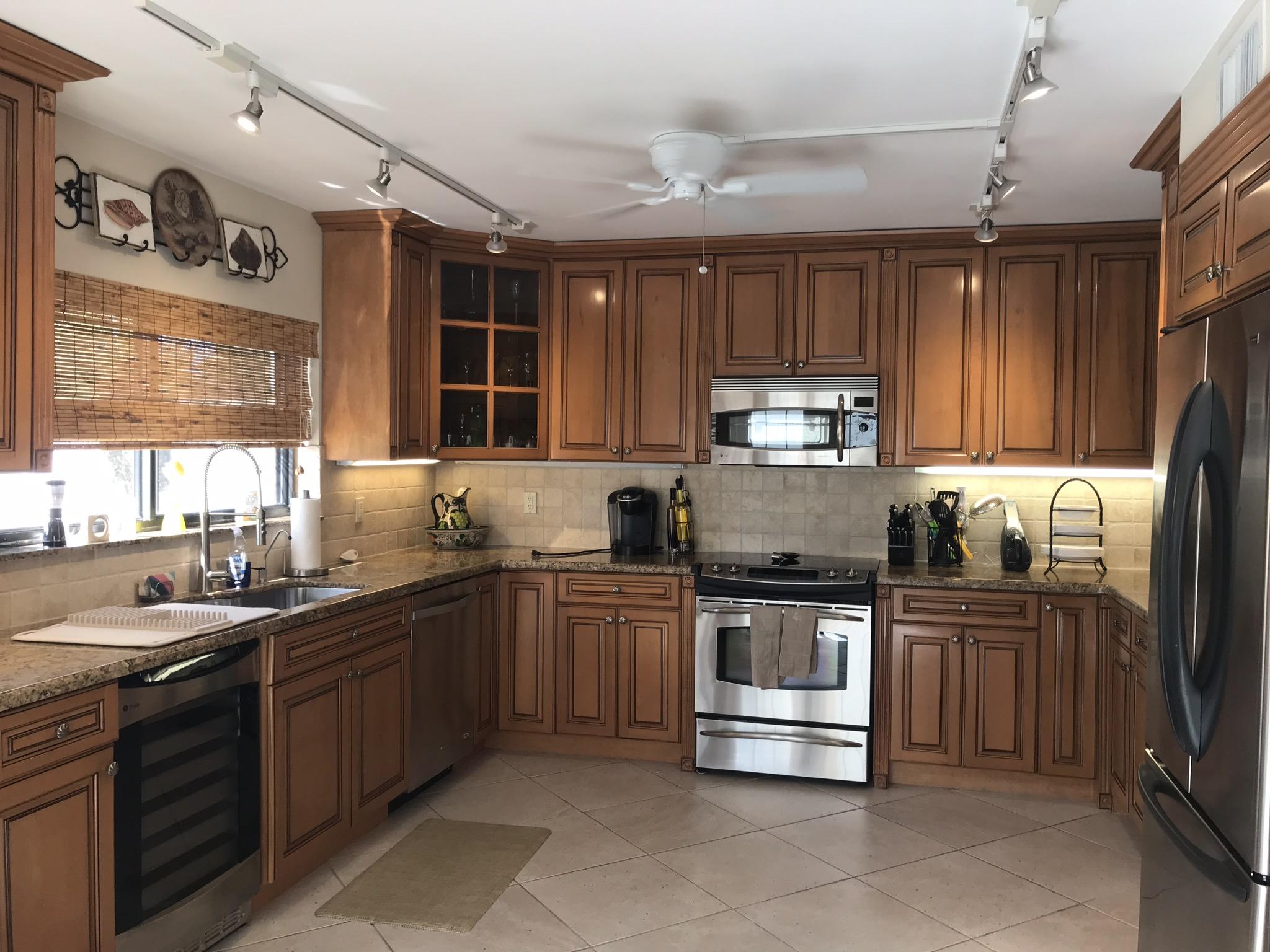 19569 Bay View Road Boca Raton, FL 33434 - Photo 23 of 50 18E8630B-B2B2-4EE4-87F3-02332512B9CA