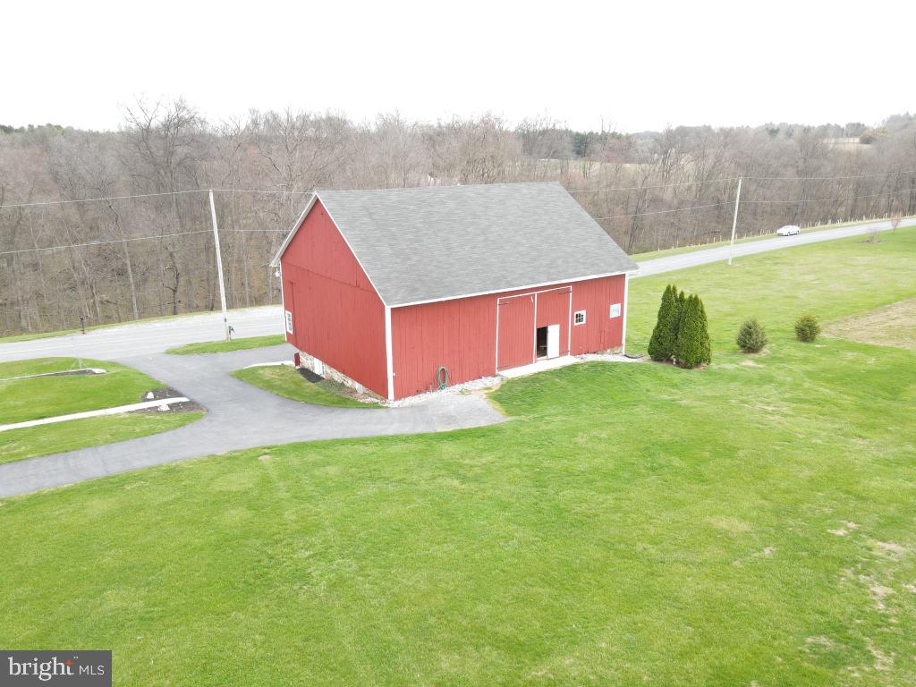 2575 Valley Road Manheim, PA 17545 - Photo 116 of 128 Gallery Image 116