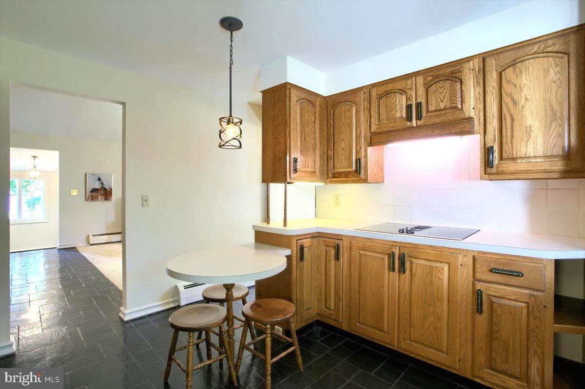 250 Blacksmith Road Camp Hill, PA 17011 - Photo 21 of 39 Electric cooktop