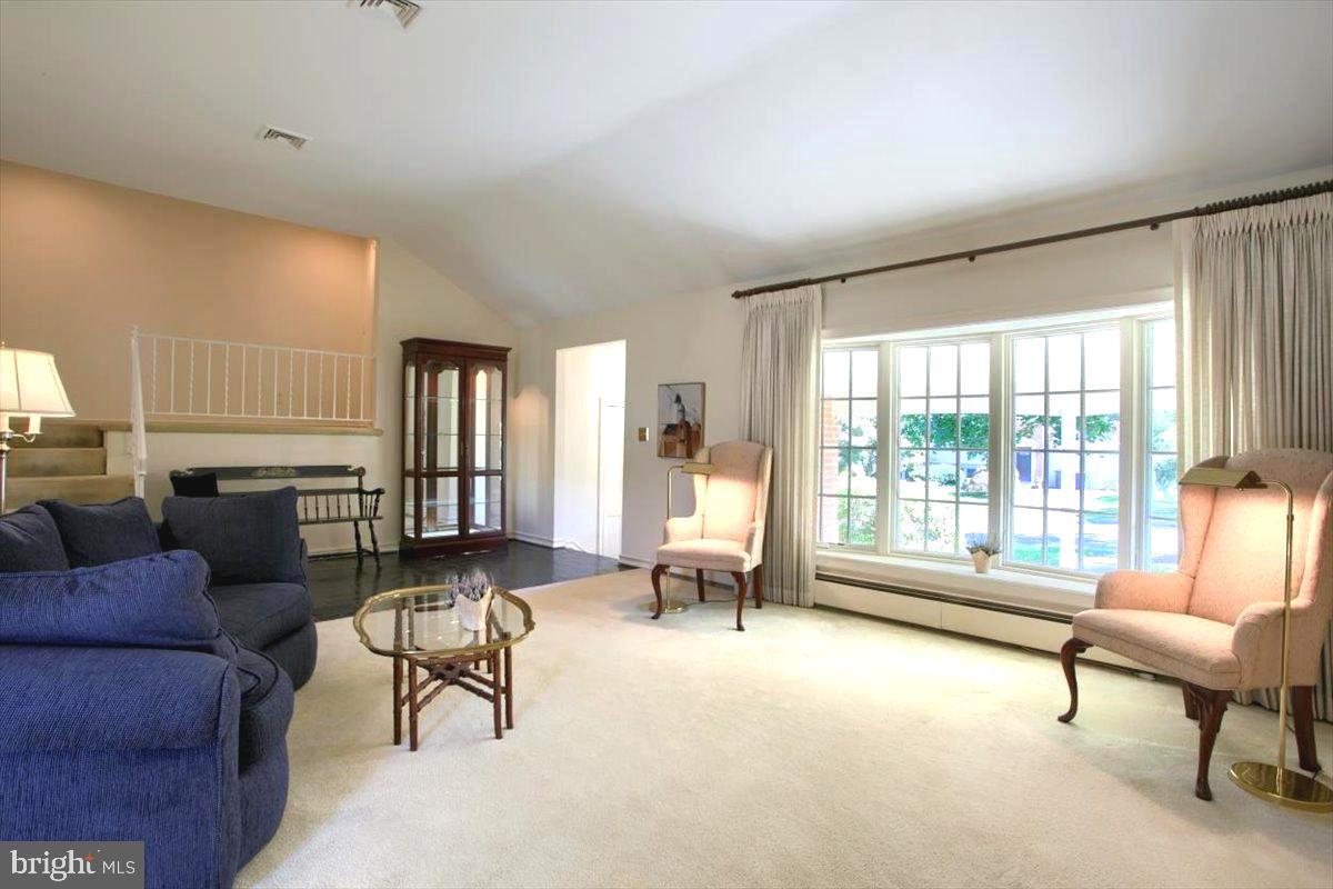 250 Blacksmith Road Camp Hill, PA 17011 - Photo 10 of 39 10ft ceilings and a bay window offers an open feel